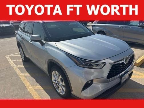 Celestial Silver Metallic 2022 Toyota Highlander Limited