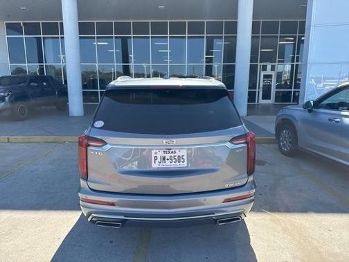 2021 Cadillac XT6 Premium Luxury FWD