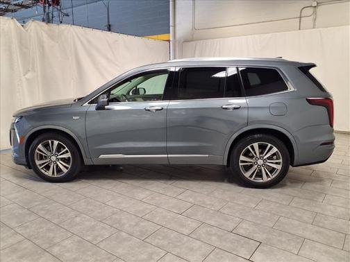 2021 Cadillac XT6 Premium Luxury FWD