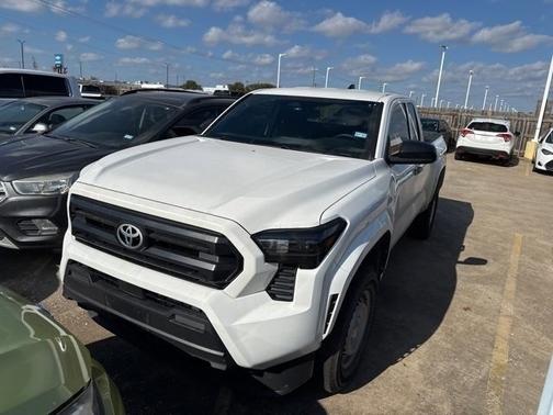 2025 Toyota Tacoma SR