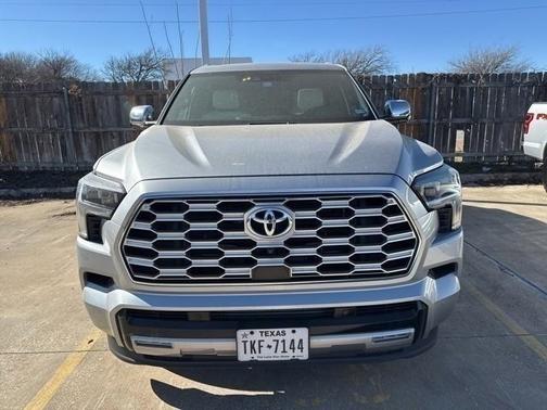 2024 Toyota Sequoia Capstone