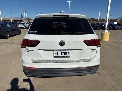 2020 Volkswagen Tiguan 2.0T SEL