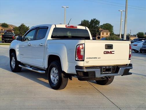 Summit White 2018 GMC Canyon Base
