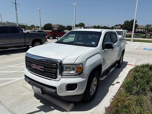 Summit White 2018 GMC Canyon Base