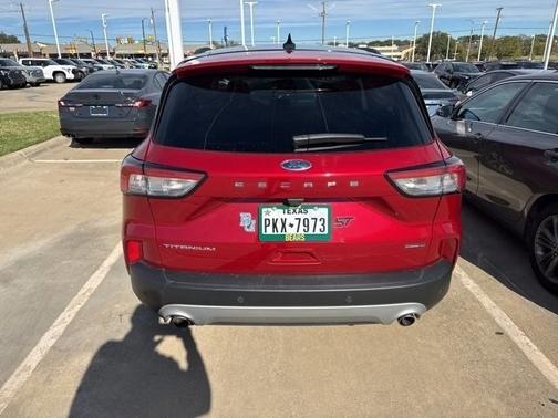 2020 Ford Escape Titanium