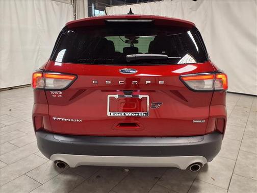 2020 Ford Escape Titanium