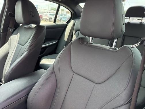2020 BMW 330 330i