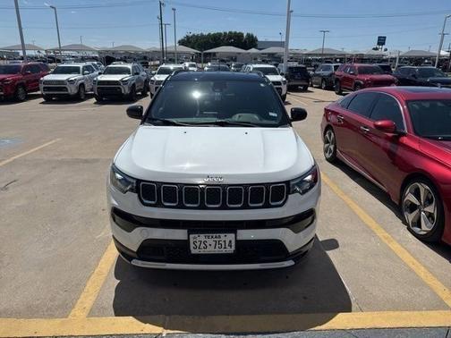 Bright White Clearcoat 2023 Jeep Compass Limited