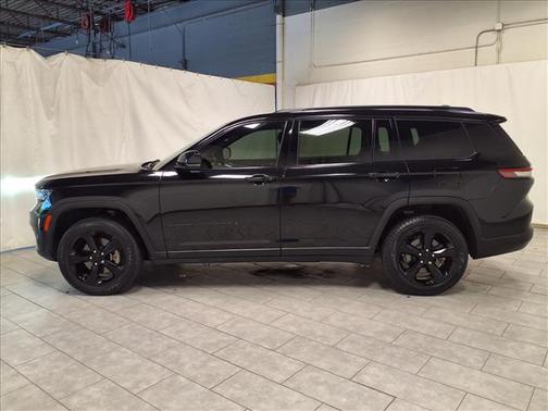 2022 Jeep Grand Cherokee L Altitude