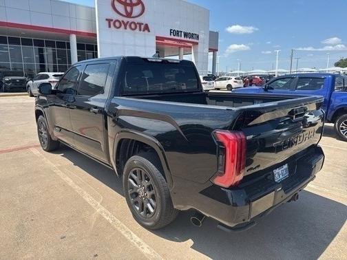 2023 Toyota Tundra Platinum