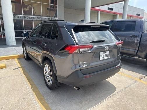 Magnetic Gray Metallic 2021 Toyota RAV4 XLE Premium