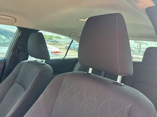 Pearl 2024 Toyota Corolla LE