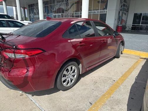 Pearl 2024 Toyota Corolla LE