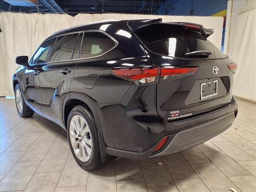 2024 Toyota Highlander Limited