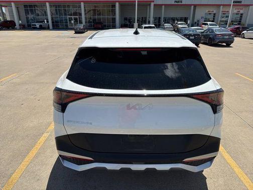 2024 Kia Sportage LX