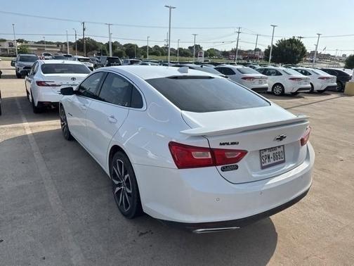 2023 Chevrolet Malibu FWD RS
