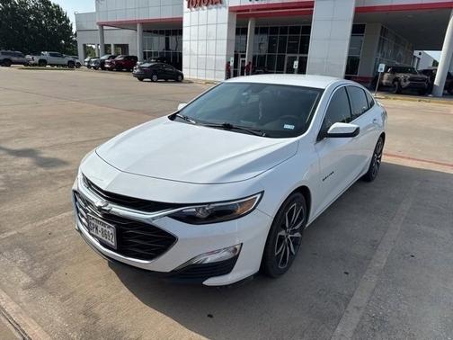 2023 Chevrolet Malibu FWD RS