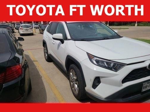 2020 Toyota RAV4 XLE Premium