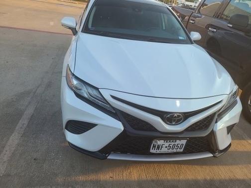 2019 Toyota Camry XSE