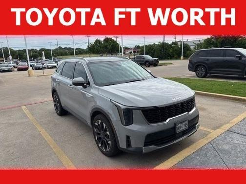 Wolf Gray 2024 Kia Sorento SX