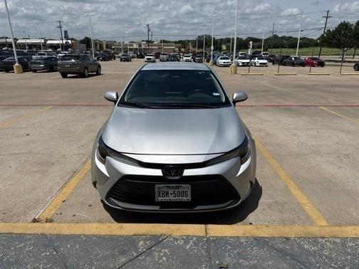 Classic Silver Metallic 2024 Toyota Corolla LE