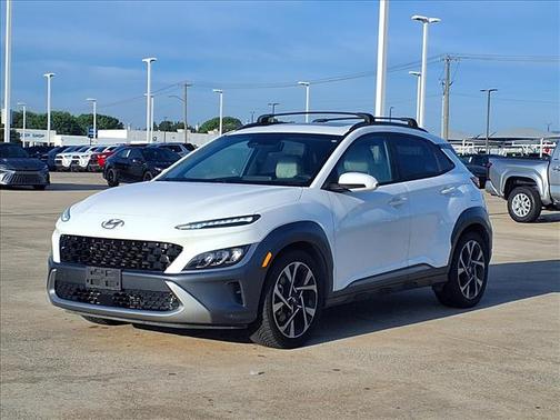 Lunar White 2022 Hyundai KONA Limited