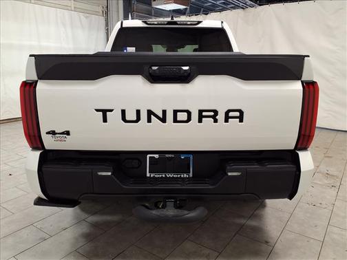 Ice Cap 2023 Toyota Tundra SR5