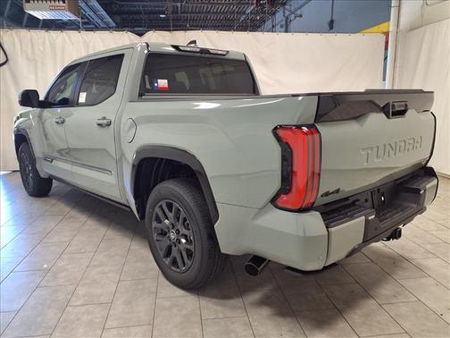 2026 Toyota Tundra Hybrid Platinum