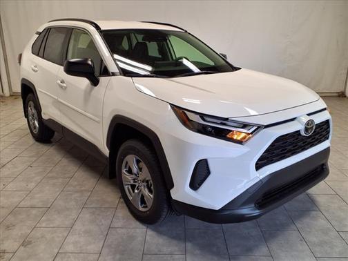 2025 Toyota RAV4 Hybrid LE