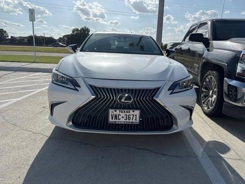 White Pearl 2021 Lexus ES 350 Base