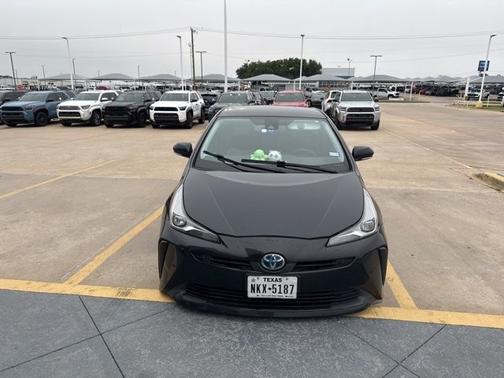 Midnight Black Metallic 2020 Toyota Prius LE