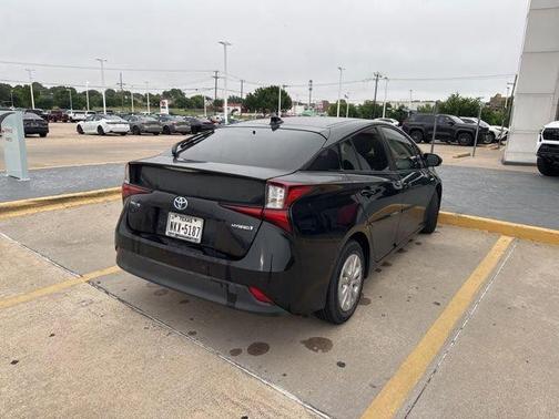 Midnight Black Metallic 2020 Toyota Prius LE