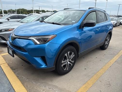 2017 Toyota RAV4 LE
