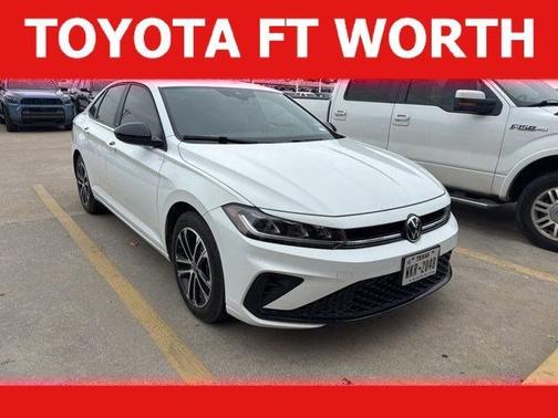 Pure White 2025 Volkswagen Jetta 1.5T Sport