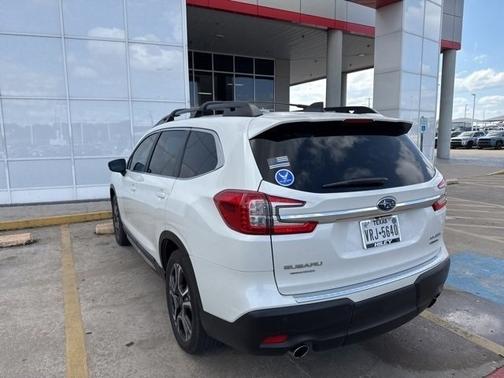 2024 Subaru Ascent Limited 8-Passenger