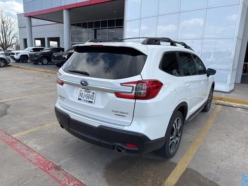2024 Subaru Ascent Limited 8-Passenger
