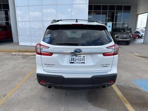 2024 Subaru Ascent Limited 8-Passenger