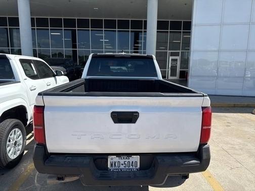 2025 Toyota Tacoma SR