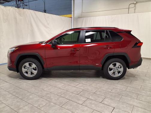 2025 Toyota RAV4 Hybrid LE