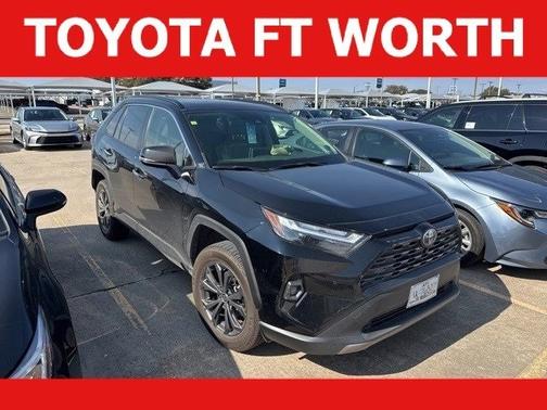 2022 Toyota RAV4 Hybrid SE