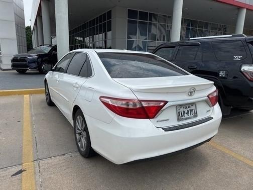 2017 Toyota Camry XLE