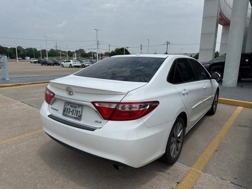 2017 Toyota Camry XLE