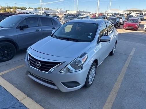 2018 Nissan Versa 1.6 SV