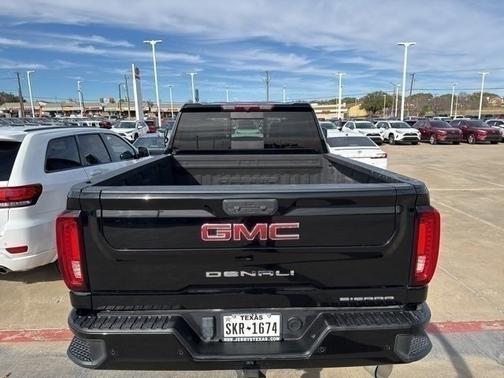 2023 GMC Sierra 2500 Denali