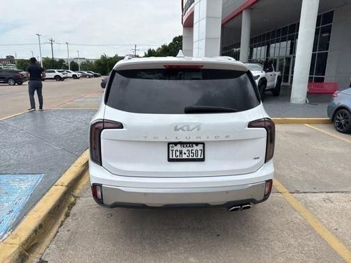 Glacial White Pearl 2023 Kia Telluride EX