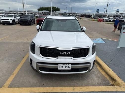 Glacial White Pearl 2023 Kia Telluride EX