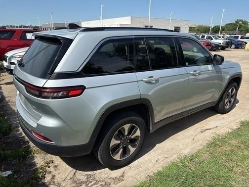 2023 Jeep Grand Cherokee 4xe Base