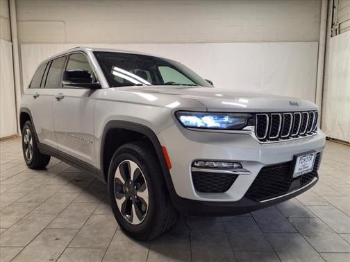 2023 Jeep Grand Cherokee 4xe Base