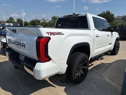 2022 Toyota Tundra SR5