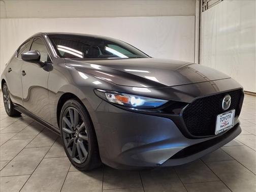 2023 Mazda Mazda3 FWD w/Preferred Package